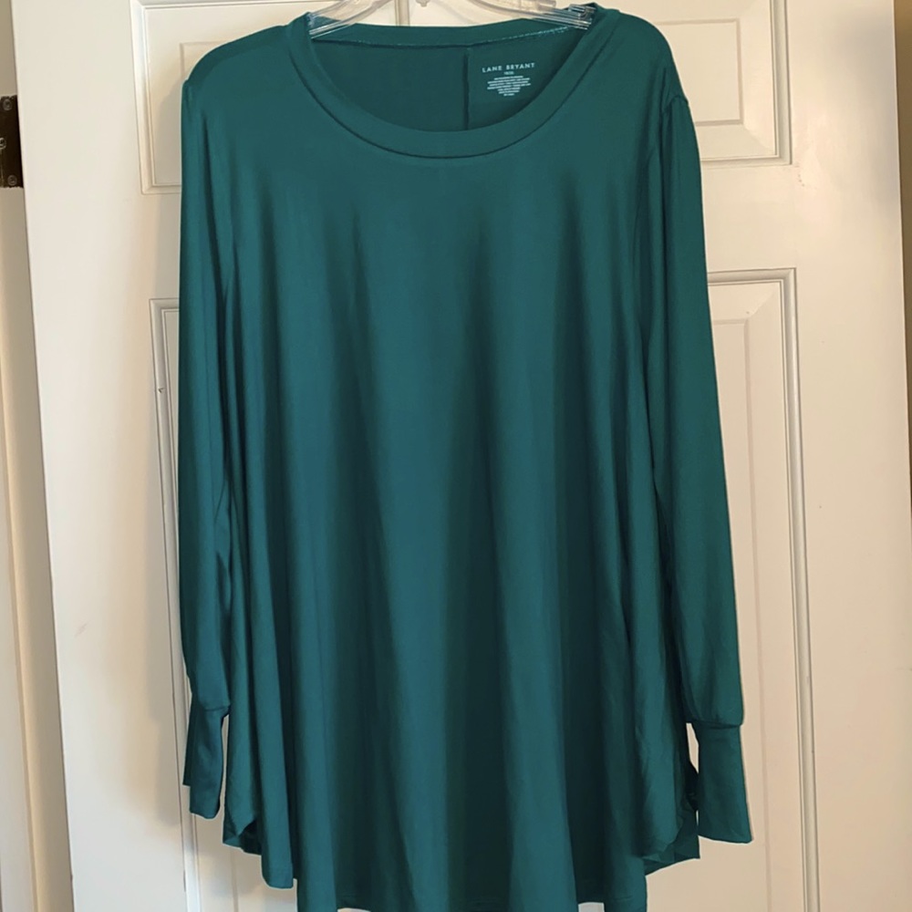 Gorgeous green top